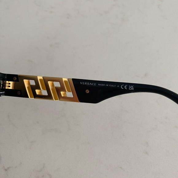 VERSACE 4420 Sunglasses ⭐️ - Picture 5 of 10